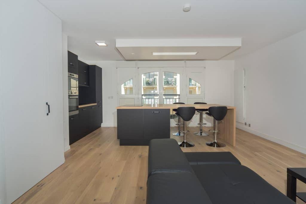 Lovely Apartment Close To A Big Shopping Mall セリ エクステリア 写真