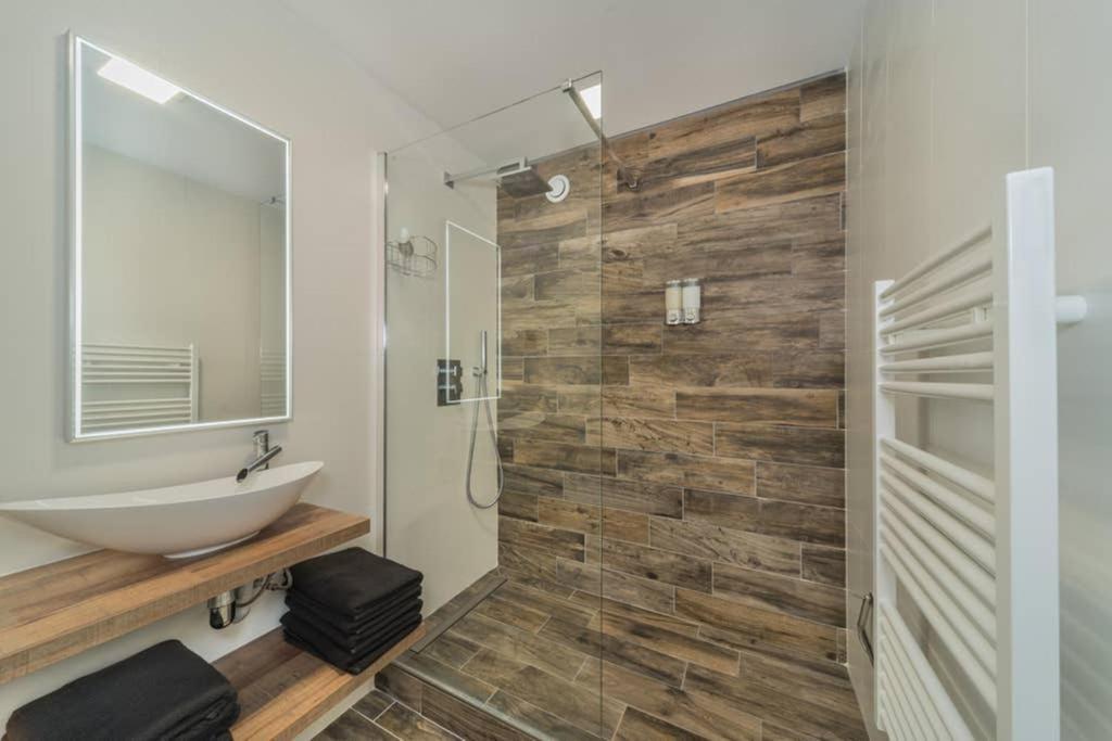 Lovely Apartment Close To A Big Shopping Mall セリ エクステリア 写真