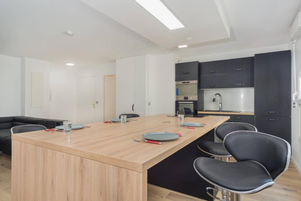 Lovely Apartment Close To A Big Shopping Mall セリ エクステリア 写真